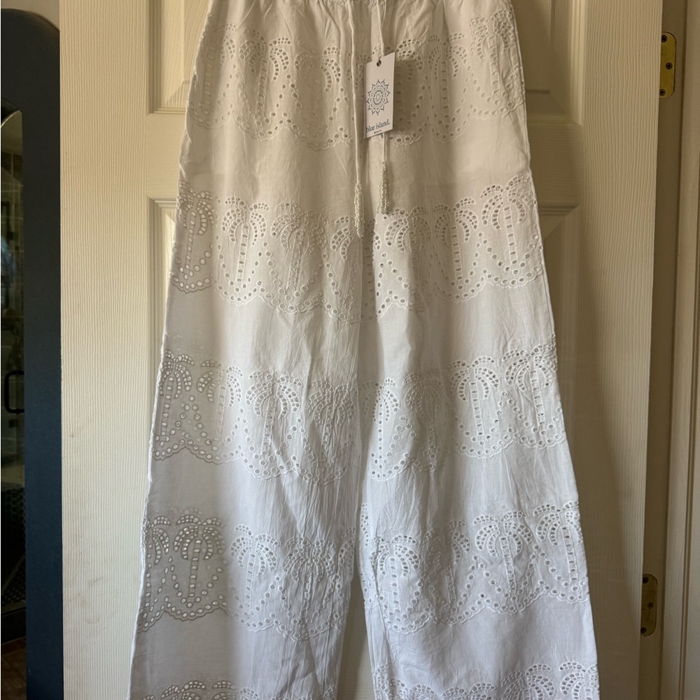 Blue Island Beach White Eyelet Drawstring Lounge/ Beach Pants